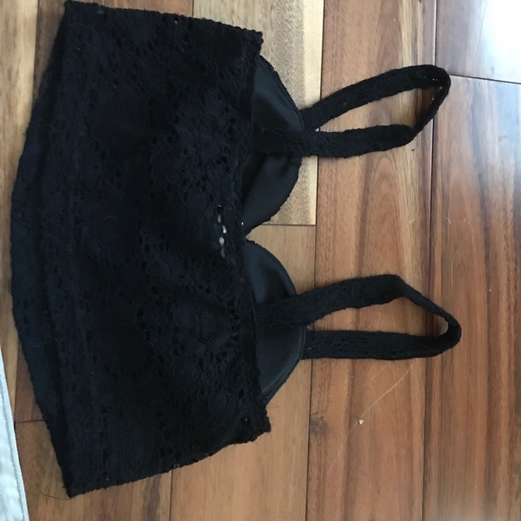Black lace bralette! - Picture 3 of 4